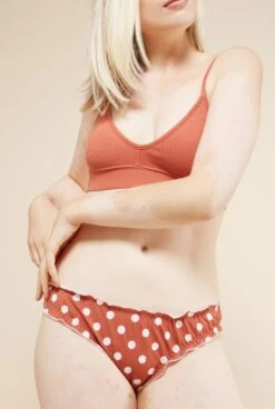 Brassière Coton BIO - Terracotta -Optimal Lingerie Magasin Femme blonde brassiere terracotta culotte pois terracotta
