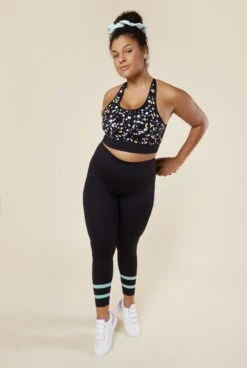 Brassière De Sport - Terrazzo Black -Optimal Lingerie Magasin femme brune cheveux attaches brassiere sport motifs