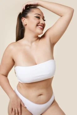 2 Brassières Bandeaux - Doux -Optimal Lingerie Magasin femmebrunebrassierebandeaublancculotteblanche