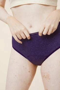 3 Culottes Menstruelles - Les Nouvelles -Optimal Lingerie Magasin femmeculottetaillehautevioletpaillettes